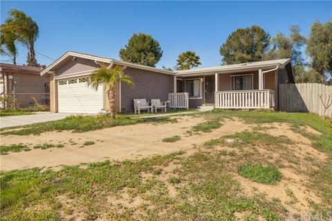 2565 11th St, Riverside, CA 92507 photo 4