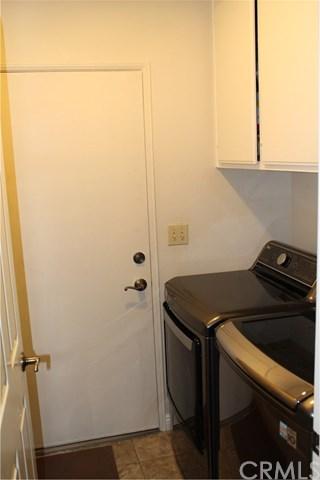 1721 Greenview Ave, Corona, CA 92880 photo 9