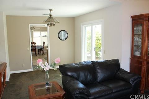 1721 Greenview Ave, Corona, CA 92880 photo 3