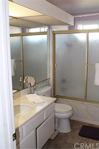 1721 Greenview Ave, Corona, CA 92880 photo 11