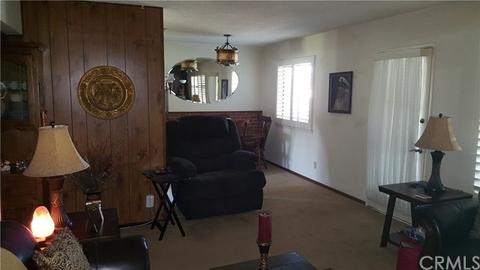 194 S Tamarisk Ave, Rialto, CA 92376 photo 7