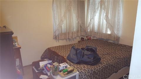 194 S Tamarisk Ave, Rialto, CA 92376 photo 8