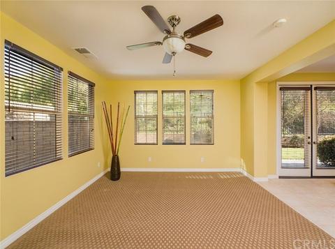 2878 Echo Springs Dr, Corona, CA 92883 photo 2