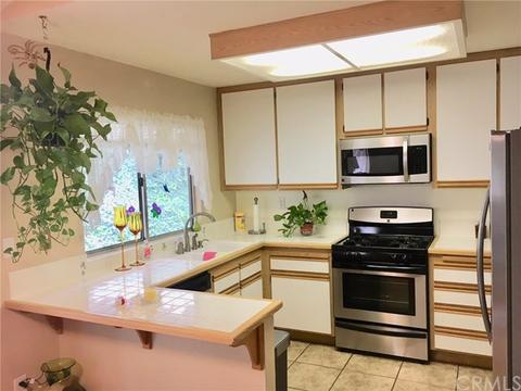 7833 Strathmore Rd, Highland, CA 92346 photo 14