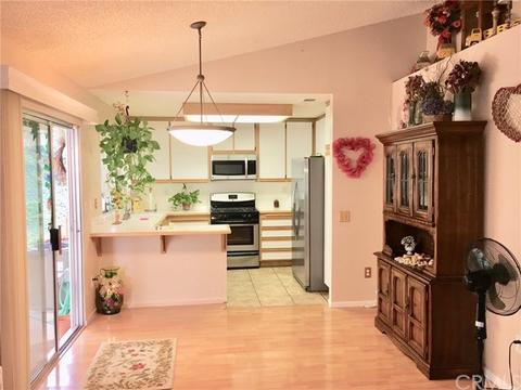 7833 Strathmore Rd, Highland, CA 92346 photo 11