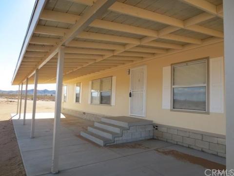 61235 Handley Rd, Landers, CA 92285 photo 5