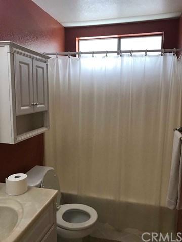 15459 Hampton Ct, Fontana, CA 92337 photo 4