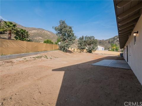 4061 Mount Rushmore Dr, Norco, CA 92860 photo 18