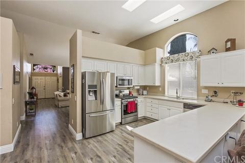 1034 E Chase Dr, Corona, CA 92881 photo 12