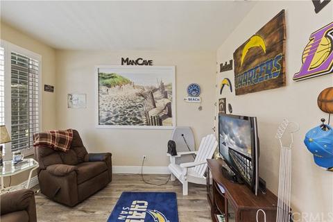 1034 E Chase Dr, Corona, CA 92881 photo 6