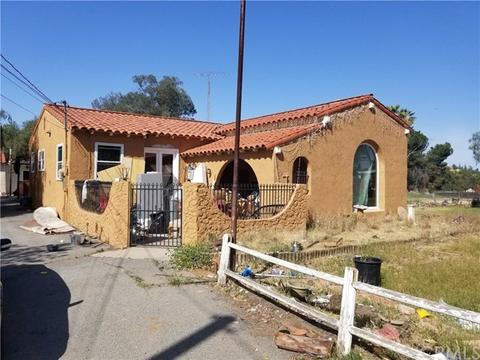 20404 Telford Ave, Perris, CA 92570 photo 2
