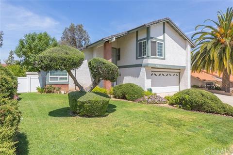 2478 Peacock Ln, Corona, CA 92882 photo 2