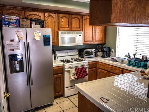 14221 Weeping Willow Ln, Fontana, CA 92337 photo 4