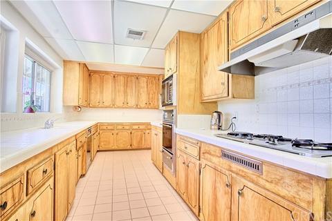 2936 Cimarron Rd, Riverside, CA 92506 photo 17