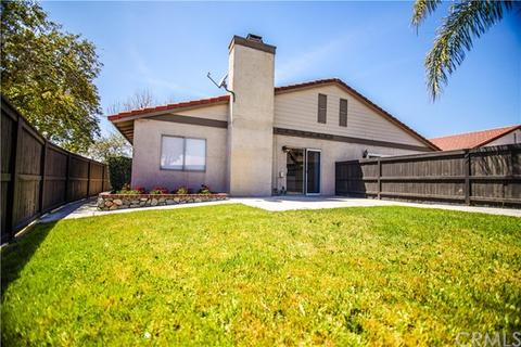 2025 E Olive Ct, Ontario, CA 91764 photo 3