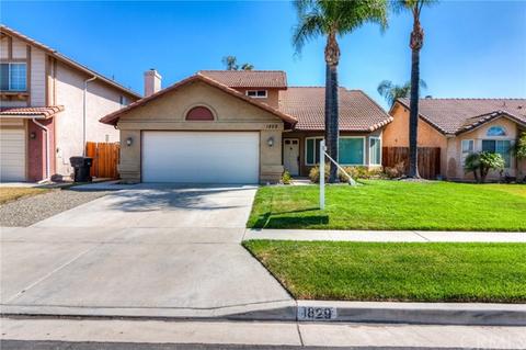 1829 Panoramic Dr, Corona, CA 92880 photo 2