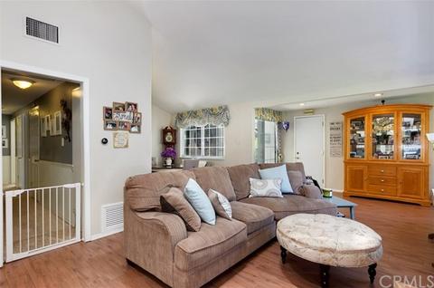 2950 Berkeley Rd, Riverside, CA 92506 photo 8