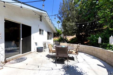 2950 Berkeley Rd, Riverside, CA 92506 photo 32