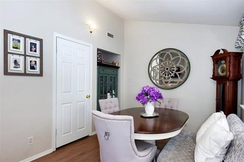 2950 Berkeley Rd, Riverside, CA 92506 photo 10