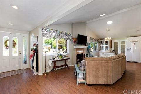 2950 Berkeley Rd, Riverside, CA 92506 photo 6