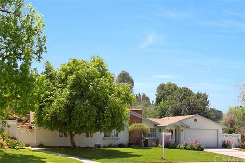 2950 Berkeley Rd, Riverside, CA 92506 photo 3