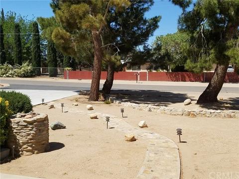 10231 Kern Ave, Hesperia, CA 92345 photo 4