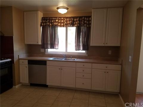 10231 Kern Ave, Hesperia, CA 92345 photo 15