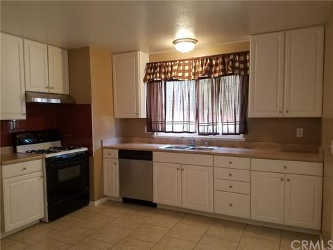 10231 Kern Ave, Hesperia, CA 92345 photo 12