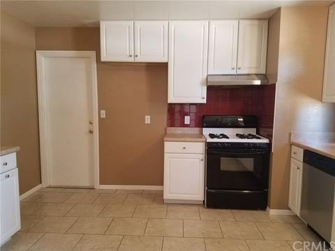10231 Kern Ave, Hesperia, CA 92345 photo 14