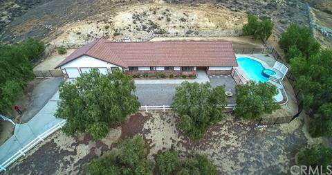 4221 Crestview Dr, Norco, CA 92860 photo 1
