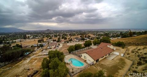 4221 Crestview Dr, Norco, CA 92860 photo 4