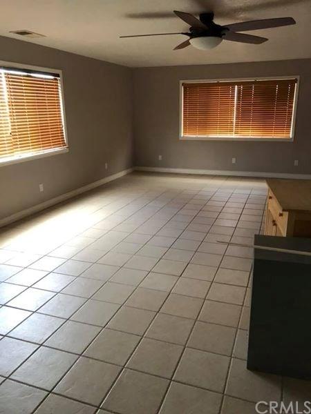 17886 Pine St, Hesperia, CA 92345 photo 6