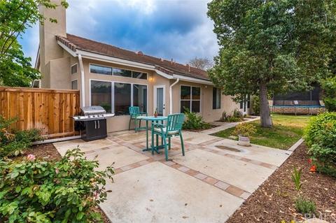 2860 Spring Meadow Dr, Corona, CA 92881 photo 4