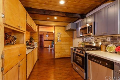 9315 Conifer Dr, Forest Falls, CA 92339 photo 13