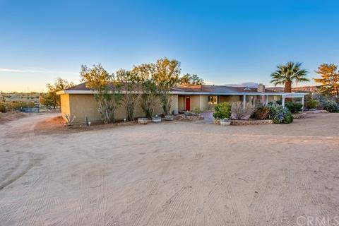 615 Delgada Ave, Yucca Valley, CA 92284 photo 4