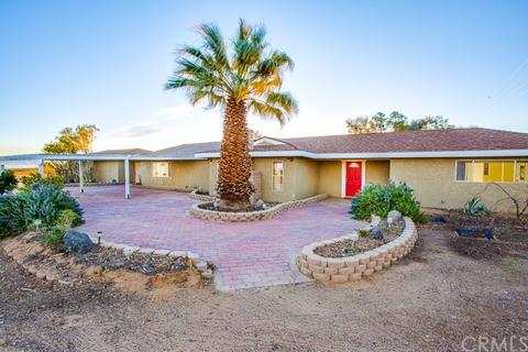 615 Delgada Ave, Yucca Valley, CA 92284 photo 3