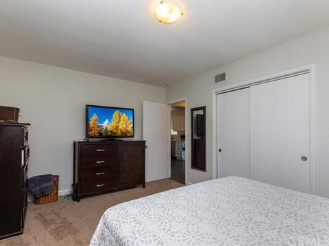 5209 Wroxton Dr, Riverside, CA 92504 photo 18