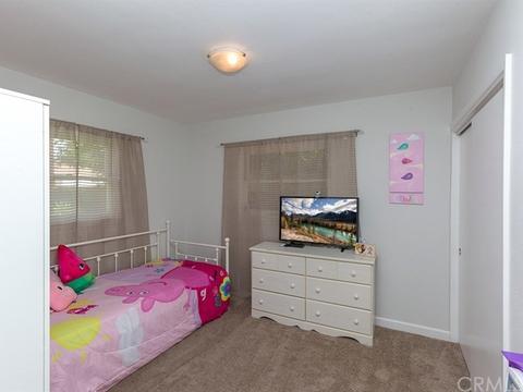 5209 Wroxton Dr, Riverside, CA 92504 photo 16