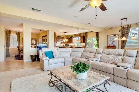 669 John Dr, Corona, CA 92879 photo 6