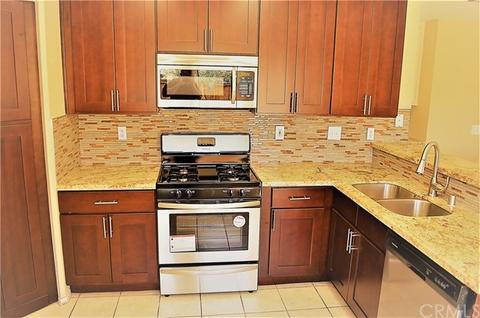 14427 Laguna Ct, Adelanto, CA 92301 photo 8