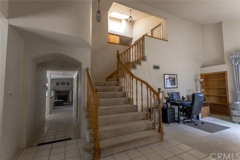 6436 Hollyoak Dr, Rancho Cucamonga, CA 91701 photo 9