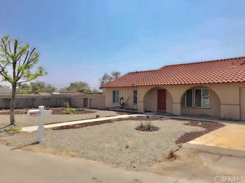 5135 Welsh Ln, Riverside, CA 92509 photo 3