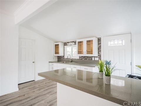 365 W E St, Colton, CA 92324 photo 6