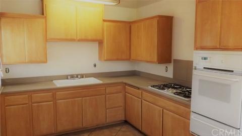 19010 Manila St, Bloomington, CA 92316 photo 5