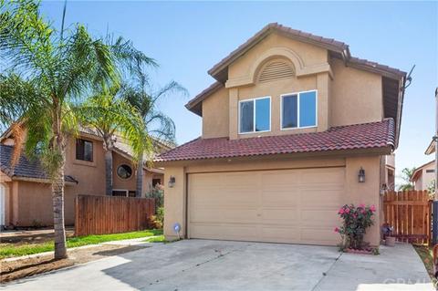 1482 Keepsake Ln, Perris, CA 92571 photo 3