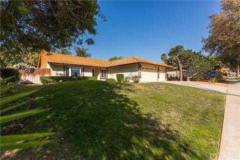 2767 Molly St, Riverside, CA 92506 photo 3