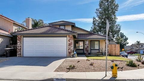 19909 Promenade Cir, Riverside City, CA 92508 photo 2