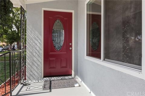 2210 Easy Ave, Long Beach, CA 90810 photo 4