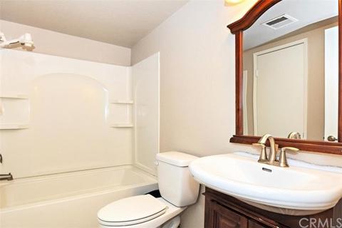 2826 E Walnut St, Ontario, CA 91761 photo 18