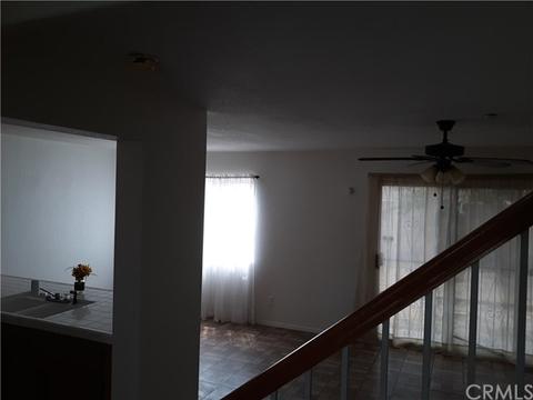 7090 Catawba Dr, Fontana, CA 92336 photo 3